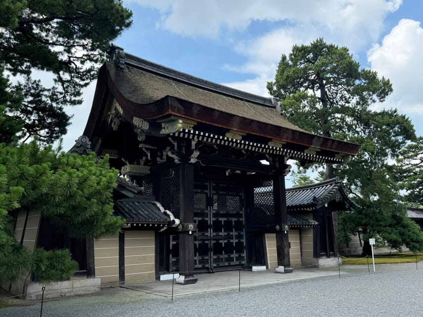 Kyoto: Discover Every Bit of Kyoto Imperial Palace - Court buildings and the story of daily life
