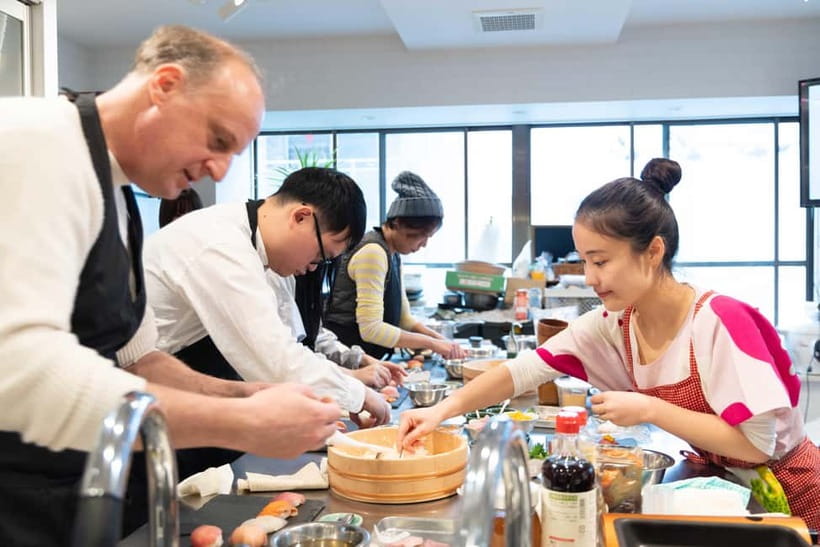 Kyoto: Enjoy Sushi & Market Tour! Best for Family & Couple! - Key Points Before You Book