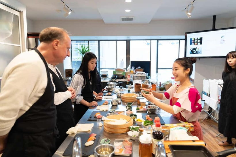 Kyoto: Enjoy Sushi & Market Tour! Best for Family & Couple! - Dashi Tasting and a Homemade Miso Soup