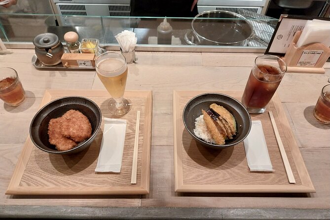 Kyoto Food Tour of 10 Tastings with Wagyu, Mochi & More Surprises - Wagyu sushi, mochi, and the sweet break