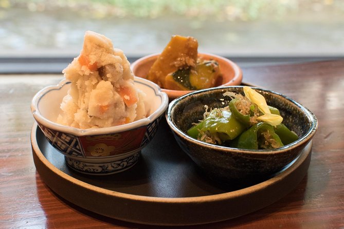 Kyoto Foodie Night Tour - Guides make the difference