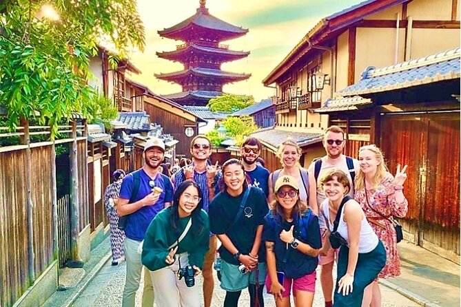 Kyoto Full Course Tour: Explore 10 Must-See Sights & Hidden Gems - Fushimi Inari and its thousands of red gates
