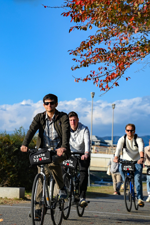 Kyoto: Full Day Bike Tour - Sanjo Arcade and Shinsen-en add variety