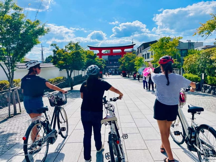 Kyoto: Fushimi Inari Shrine and Tofukuji Temple E-Bike Tour - Practical details that affect your day