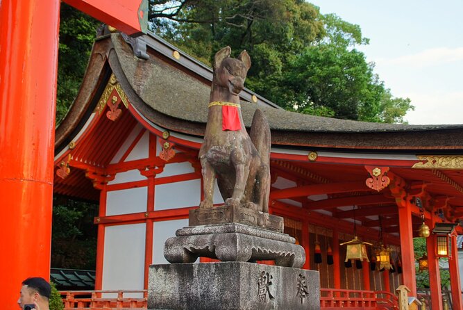 Kyoto: Fushimi Inari Shrine Walking Tour - Fox statues, rituals, and the meaning of Inari