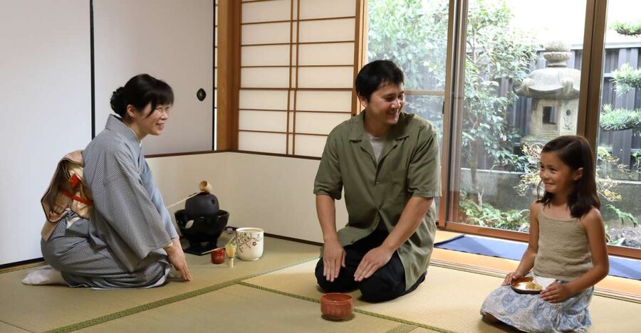 Kyoto Fushimiinari:Wagashi Making & Small Group Tea Ceremony - Entering the tatami room