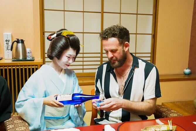 Kyoto: Geisha Dinner & Gion Cultural Walk - What the evening is really about