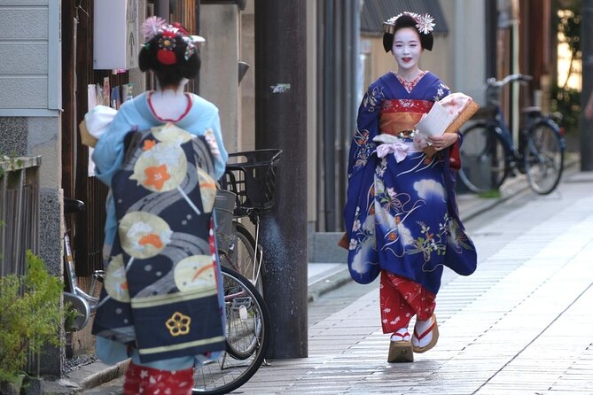 Kyoto Gion: 2-Hour Geisha Culture & History Walking Tour - Why a guided walk helps you understand Gion