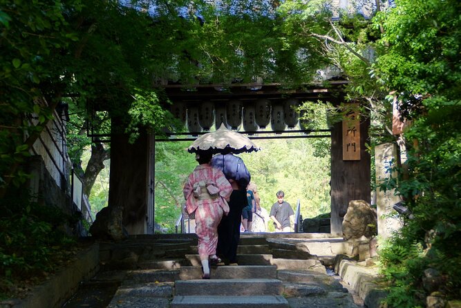 Kyoto: Gion and Geisha District Walking Tour - Nene-no-Michi shows quieter old Kyoto