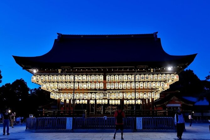 Kyoto Gion Geisha District Walking Tour - The Stories of Geisha - Minamiza and Kyoto’s theater tradition