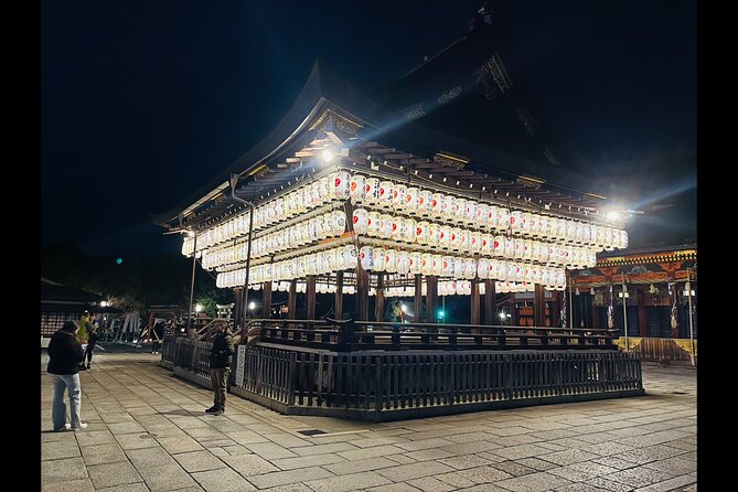 Kyoto: Gion Magical Night Walking Tour - Why Gion works better at night