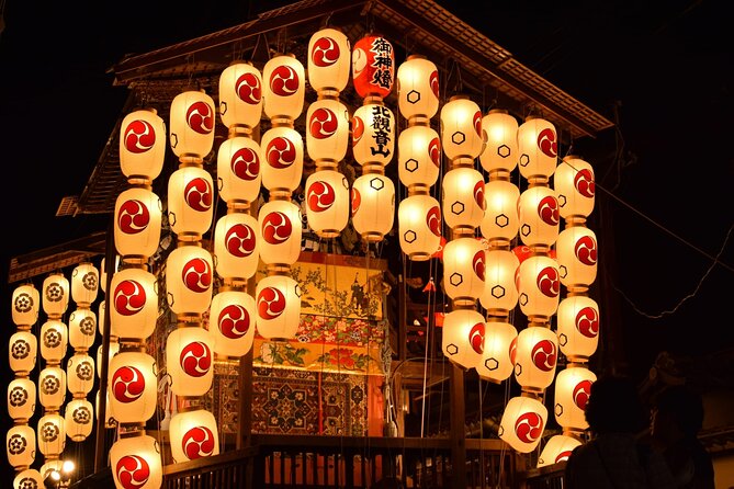 Kyoto: Gion Night Walking Tour with Geisha Insight - Group size, pace, and practical comfort