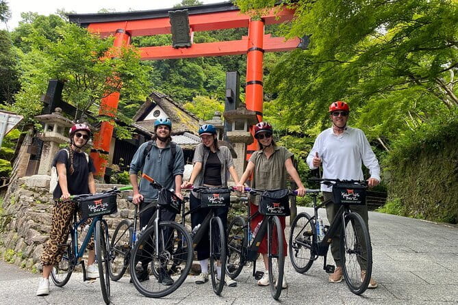 Kyoto: Gion & Pontocho Food Tour with 13 Dishes - Street food in Gion