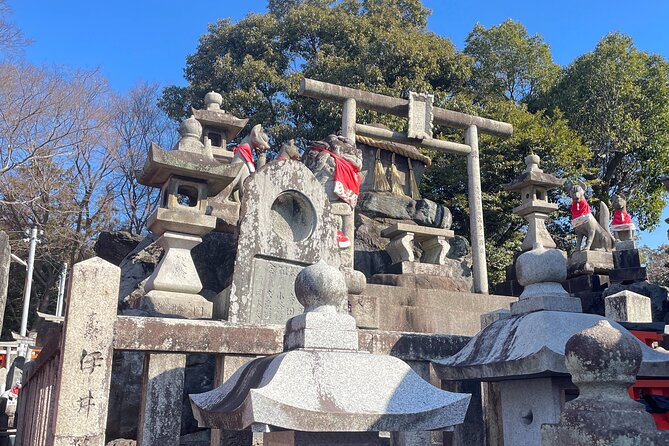 Kyoto Guided Walking Tour: Secret Zen Garden and Fushimi Inari - The main sanctuary and the finish at the Outer Oratory