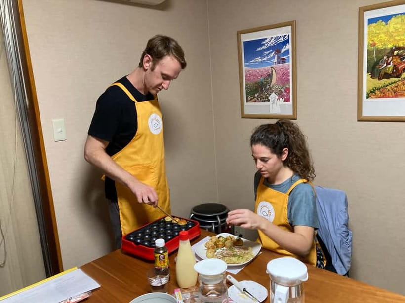 Kyoto: Hands-on Takoyaki and Okonomiyaki Cooking (1 Hour) - The instructor question, and the December 2025 update