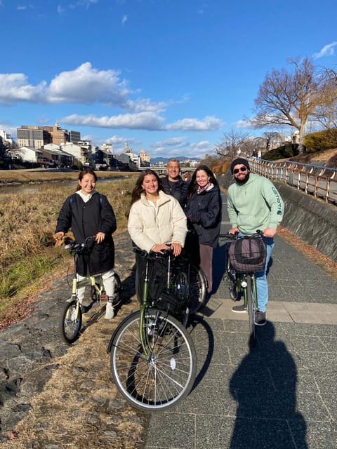 Kyoto: Hidden Gems E-Bike Tour with Local Japanese Guide - Why a bicycle works so well in Kyoto