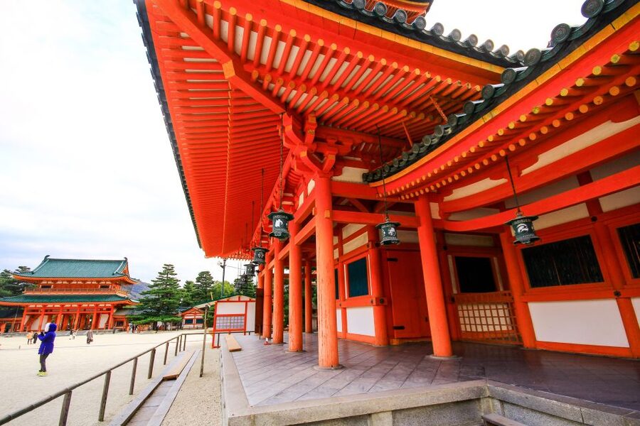 Kyoto: Imperial Palace & Nijo Castle Guided Walking Tour - Is $49 a fair price?
