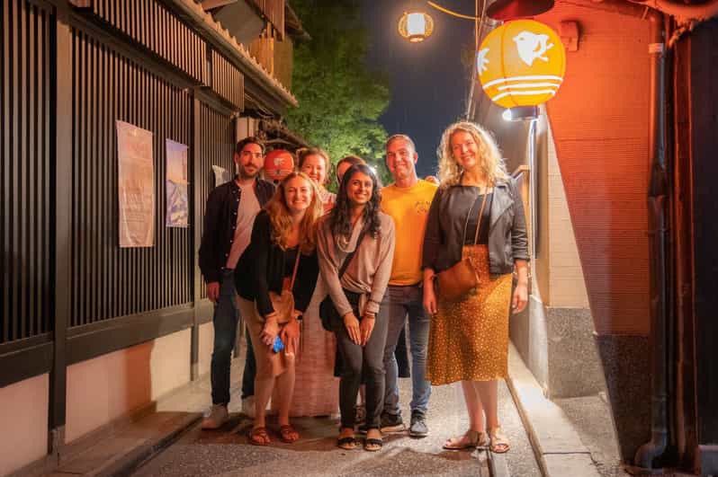 Kyoto: Izakaya Bars Guided Walking Tour - Meeting at the Disney Store in Kawaramachi