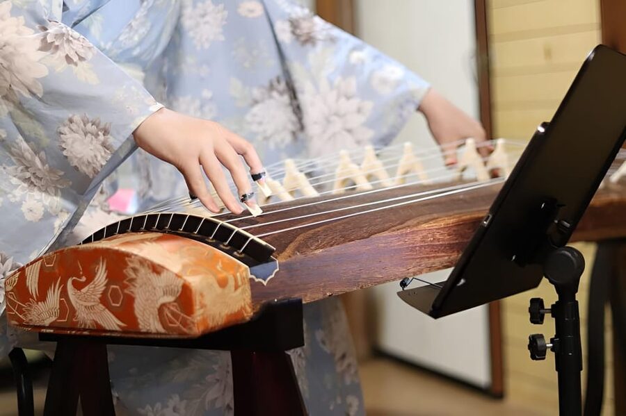 Kyoto: Japanese Koto & Shamisen Concert and Koto Class - Hearing classical, contemporary, and original music