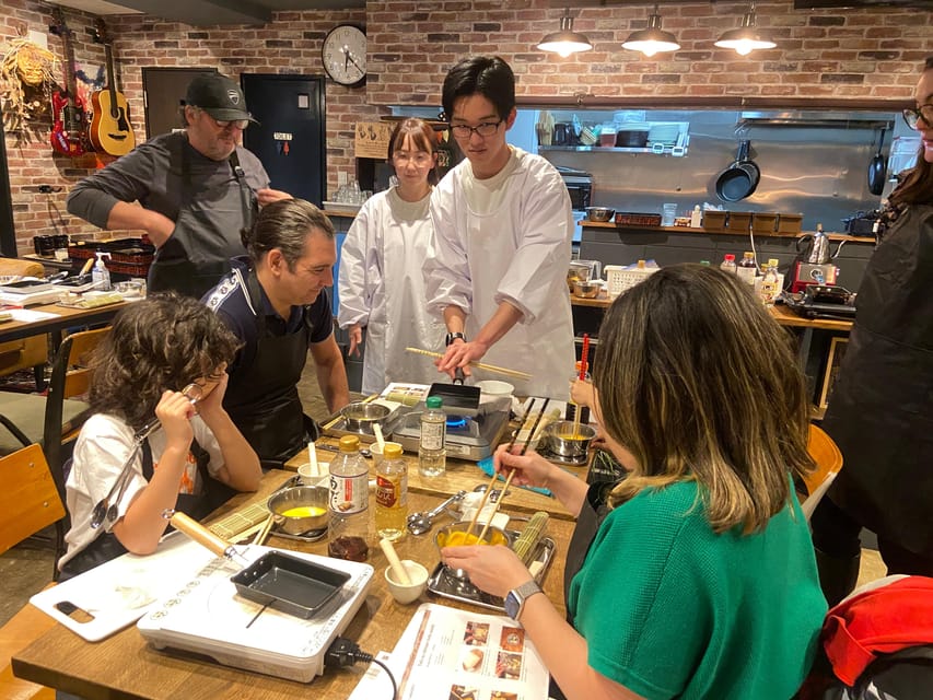 Kyoto: Japanese Washoku Bento Small Group Cooking Class - Meeting the chef at Kyoto Laundry Cafe