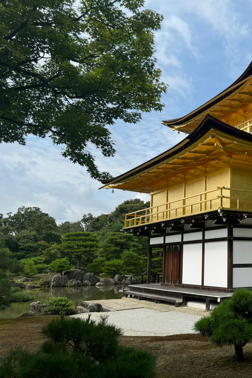 Kyoto: Kinkakuji, Golden Pavilion Guided Tour - Why Kinkaku-ji makes such a strong first stop