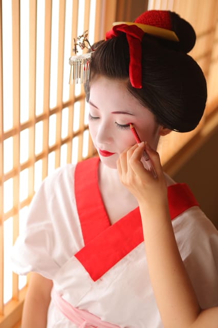 Kyoto kiyomizu Temple : Maiko and Samurai Couple Photoshoot - Is $114 per person good value?