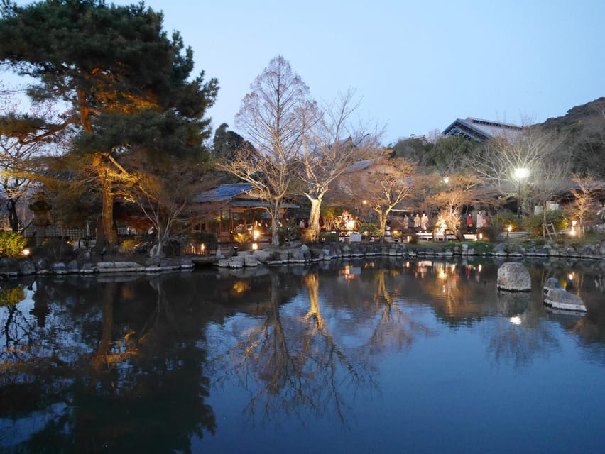 Kyoto: Kiyomizudera, Higashiyama and Yasaka Discovery Tour - Kiyomizudera: A Strong First Hour