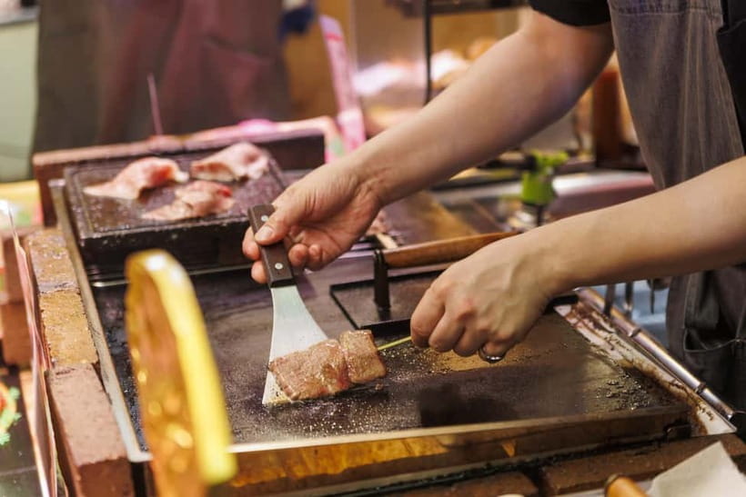 Kyoto: Local Food Tasting Tour at the Nishiki Market - Booking details worth checking before you go