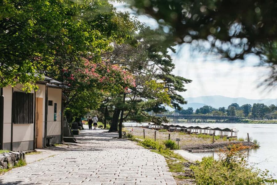 Kyoto: Nijo Castle, Kiyomizu & Fushimi Inari Guided Tour - Nijo Castle and the sound of the nightingale floors