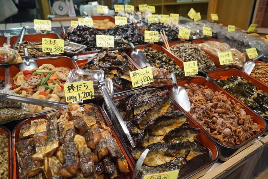 Kyoto: Nishiki Market Brunch Walking Tour-7 Tastings+Brunch - Two and a quarter hours inside Nishiki Market