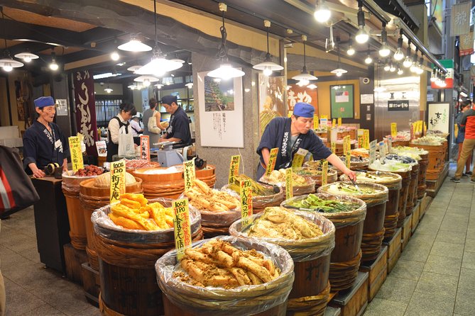 Kyoto Nishiki Market Tour - Tofu, mountain pickles, and food with a local story