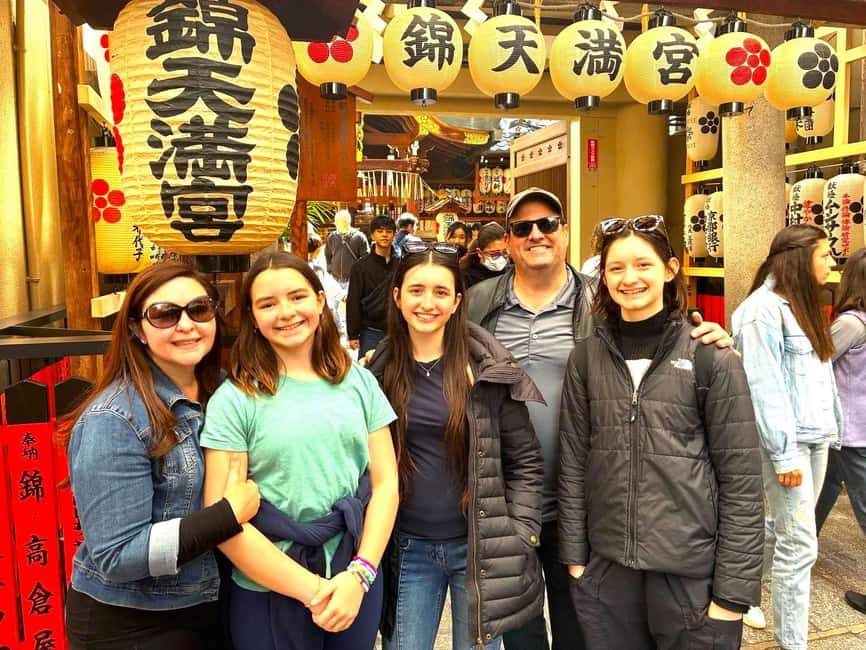 Kyoto: Nishiki Market Tour with a Local Foodie & Tastings - Fifty minutes inside Nishiki Market