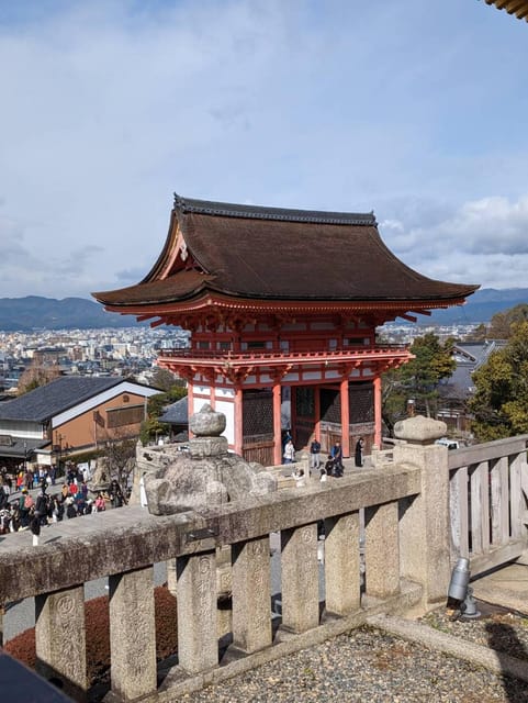 Kyoto: Private 2.5 Hour Historical Walking Tour - Entokuin’s dry Zen gardens and painted rooms