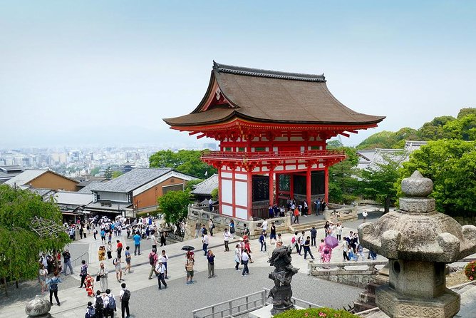 Kyoto Private Day Tour with English-Speaking Driver from Kyoto - Gion, Yasaka Shrine, and Kyoto’s old streets
