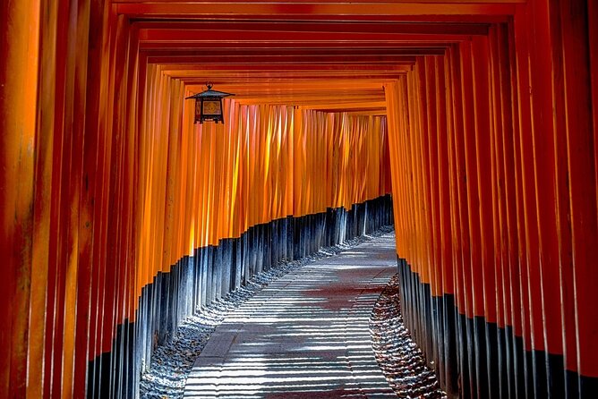 Kyoto: Private Flexible 3 hours tour with a local guide - Gion, traditional streets, and an evening feel