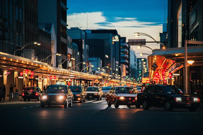Kyoto Private Night Tour with a Local – Bars, Bites & Culture - Why the host makes or breaks the evening