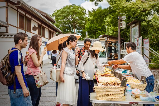 Kyoto Private & Personalized Full-Day Tour with a Local Guide - Higashiyama’s sloping lanes