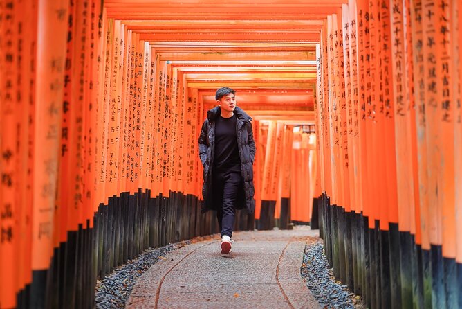Kyoto Private Photo Shoot & Tour by SnapKyoto - Meeting your photographer in Gion