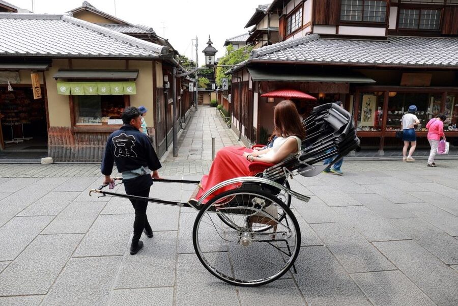 Kyoto: Private Rickshaw Tour of Gion and Higashiyama Area - Key points to know before booking