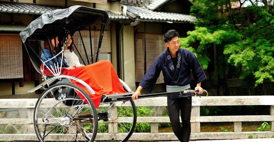 Kyoto: Private Rickshaw Tour of Gion and Higashiyama Area - Meeting near Kodaiji Temple