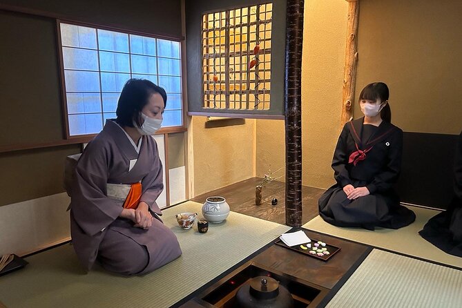 Kyoto Private Tea Ceremony with Tea Master at Home - Three wagashi, three seasonal tastes