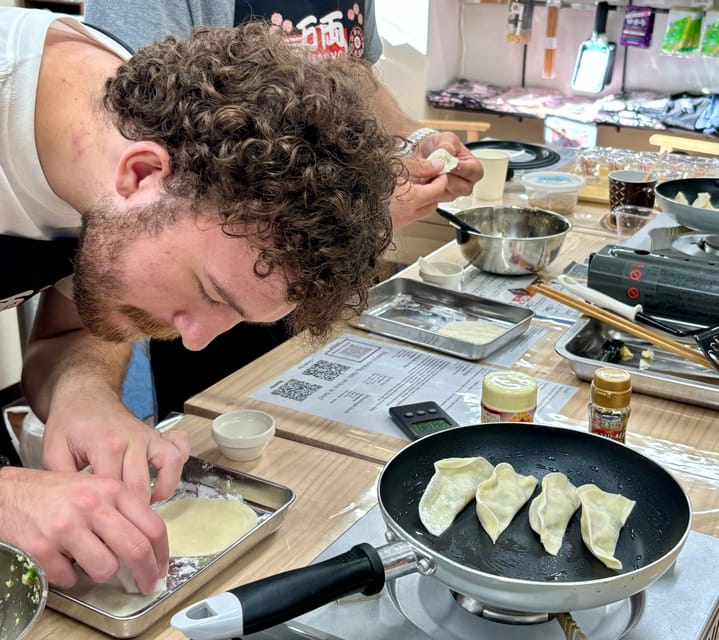 Kyoto: Ramen, Gyoza, and Onigiri Cooking Class - Finding the classroom near Sanjo Keihan