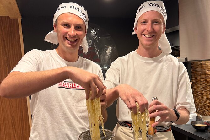 Kyoto Ramen Spoon Painting & Michelin Cooking Class - Who will enjoy this most