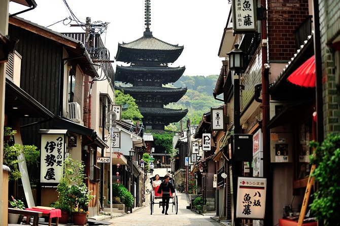 Kyoto Rickshaw Tour - Comfort, seating, and family details