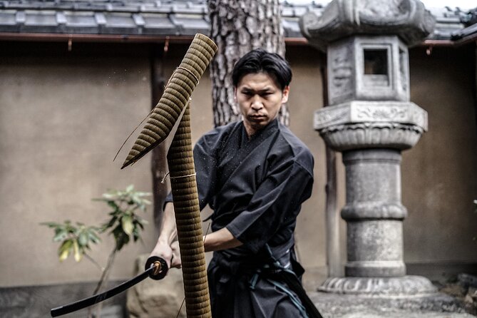 Kyoto Samurai Experience - Wearing the kimono before taking up the sword