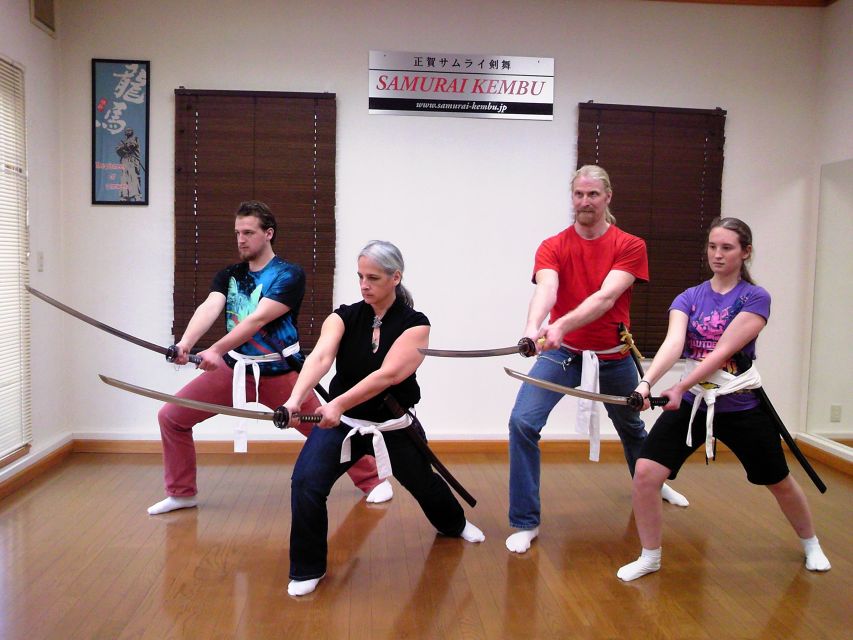 Kyoto: Samurai Sword Class by Experts in Traditional Arts - The lesson with Kazu, Hoga, Kashin, and other instructors