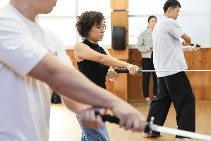 Kyoto: Samurai Sword & Kimono Action Filming Experience - Professional actors give the session its energy