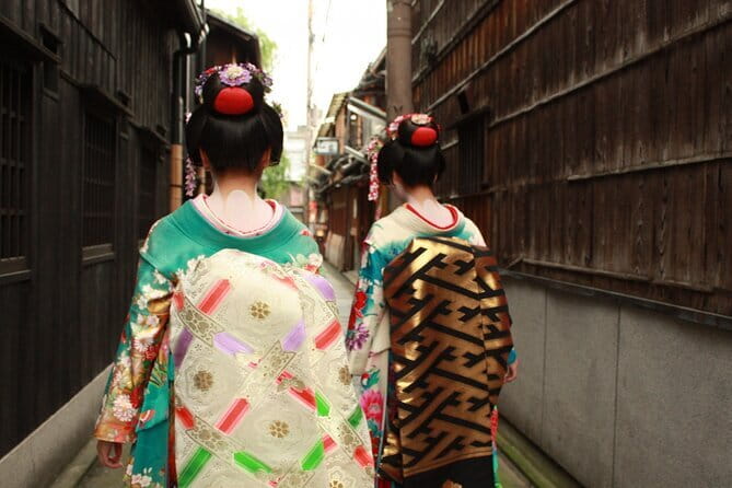 Kyoto Satoyama Cycling with Lunch and English Guide - A Traditional House Lunch for a More Relaxed Meal