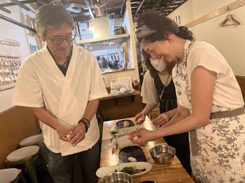 Kyoto: Sushi Making Class with Sushi Chef - From Market Fish to Your Lunch Plate