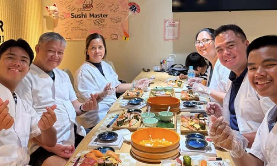 Kyoto: Sushi Making Experience in Kawaramachi - Who will enjoy this sushi experience most?